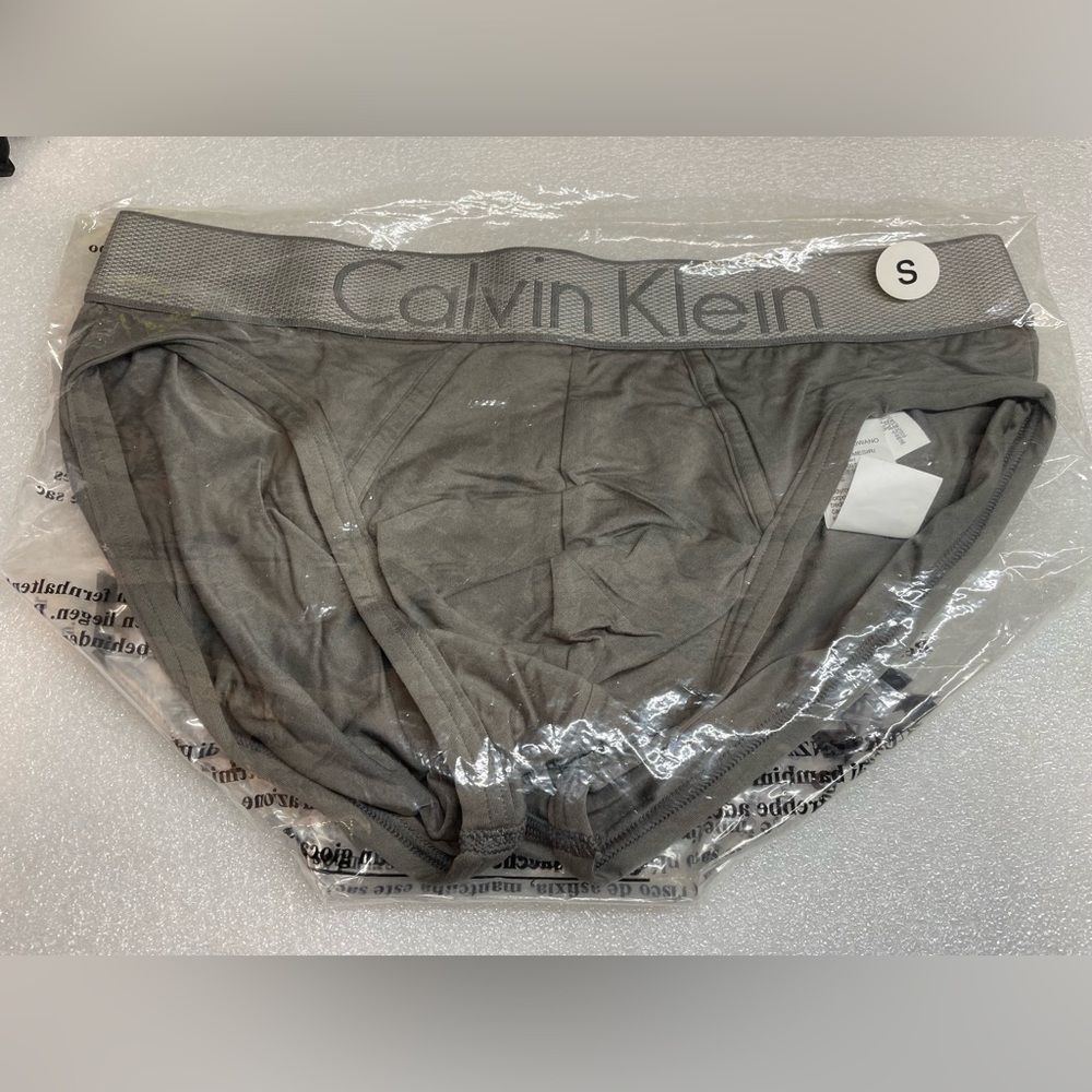 Calvin Klein Hip Brief Underwear Small  NEW